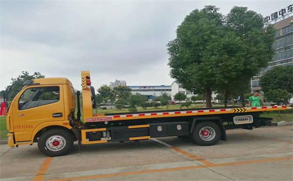 本溪定远24小时拖车救援电话号码，定远道路救援公司怎么收费的